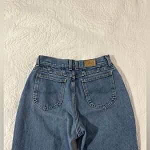 Vintage LEE Mom Jeans - Sz 28